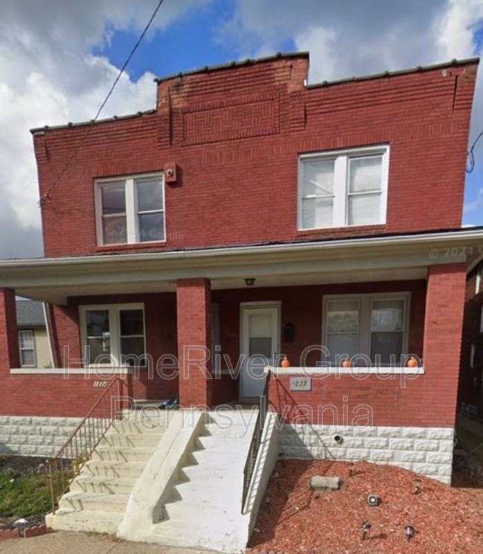 1224 Pennsylvania Ave - Photo 2 of 13