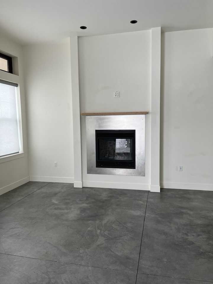 60 Beryl Ave #4A - Photo 4 of 7