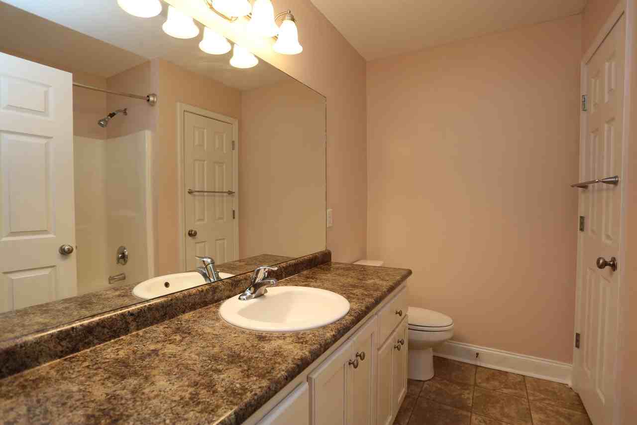 343 Longwood Dr - Photo 7 of 12