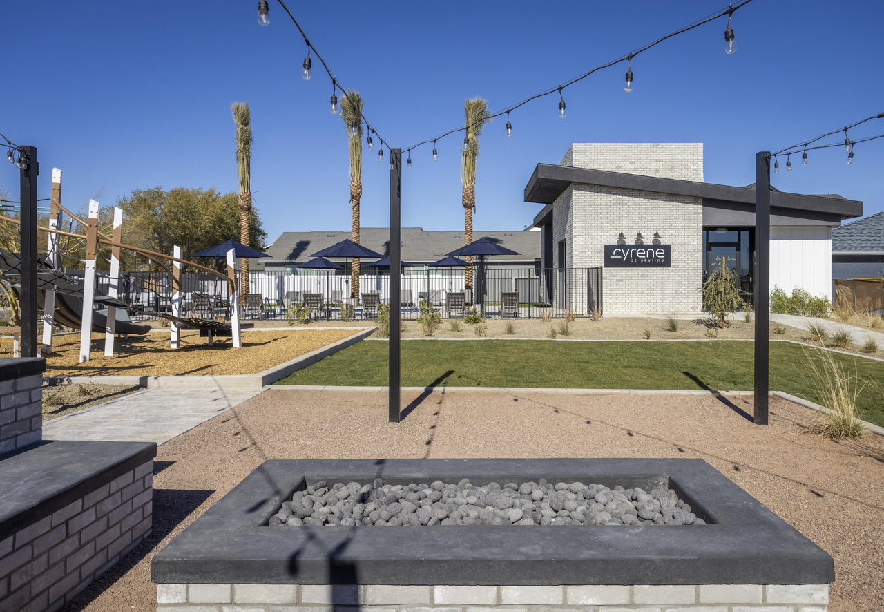 Cyrene at Skyline - Photo 6 of 39