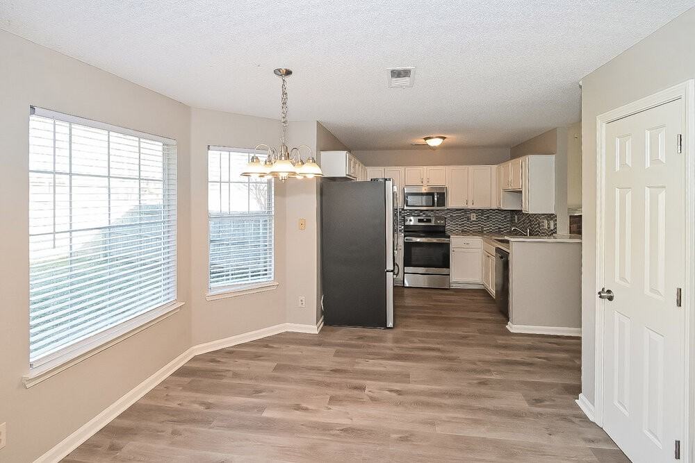 1029 Jessica Lauren Dr - Photo 6 of 17
