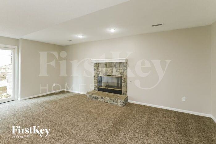 1700 Nw 63rd Ter - Photo 2 of 15