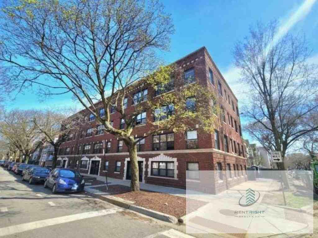 1249 W Henderson St #1251-3 - Photo 5 of 5