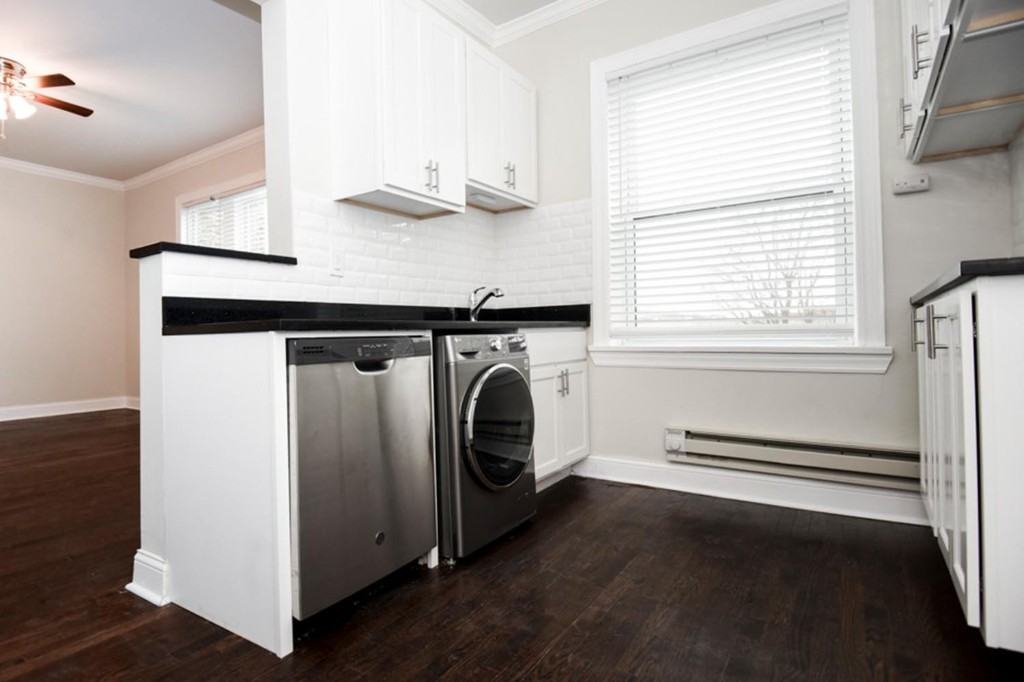 312 Lee St #312-2 - Photo 2 of 7