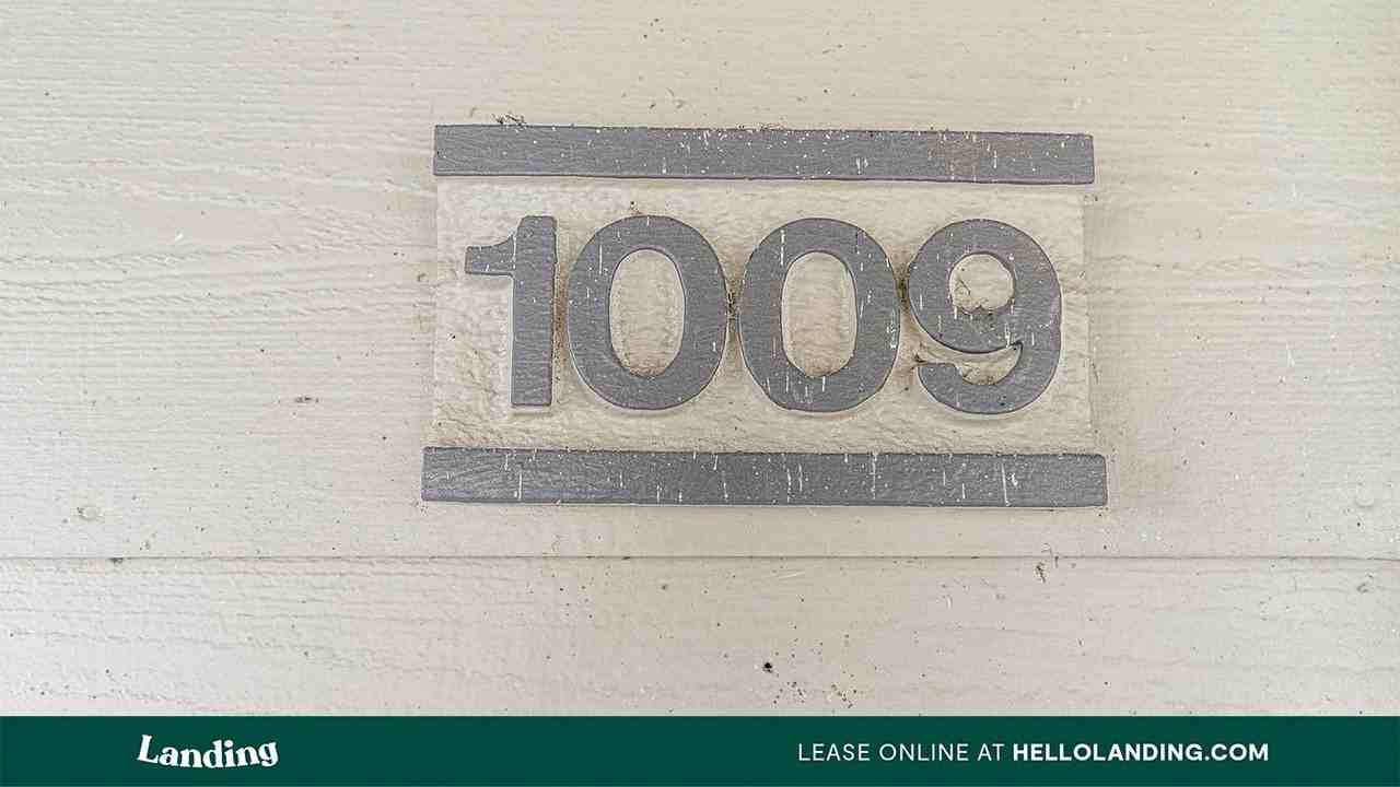 10263 Whispering Forest Dr - Photo 2 of 50