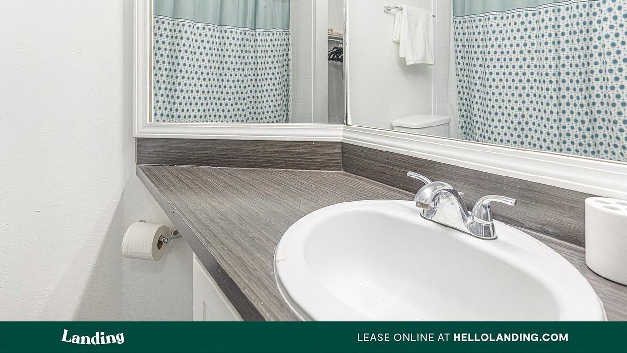 10263 Whispering Forest Dr - Photo 7 of 50