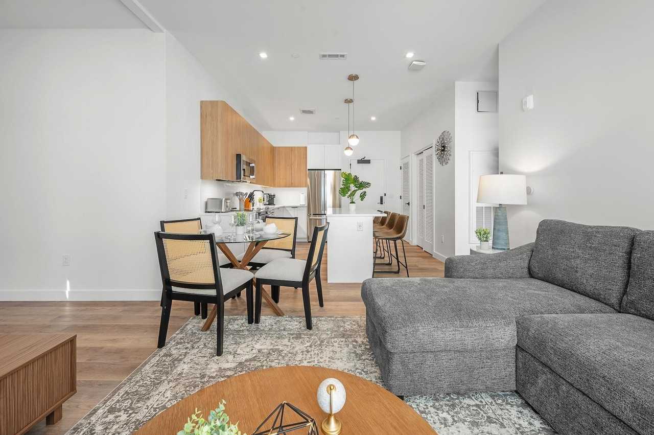 282 Bremen St #1240292P - Photo 7 of 46