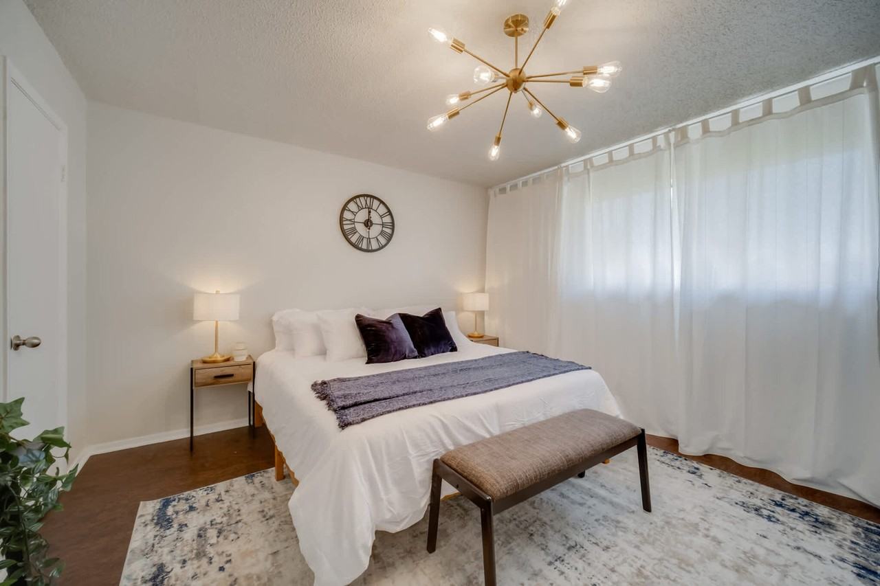 1904 Jasmine Ln #1056384P - Photo 4 of 23