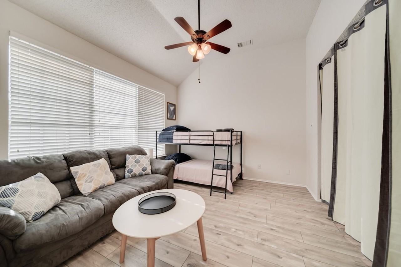 4501 Westbriar Ln #1056387P - Photo 3 of 27