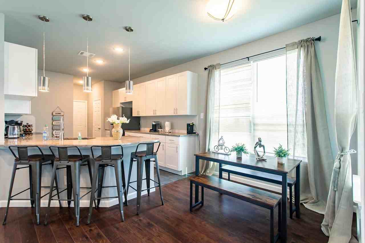 200 E Rogers St #1056426P - Photo 2 of 33