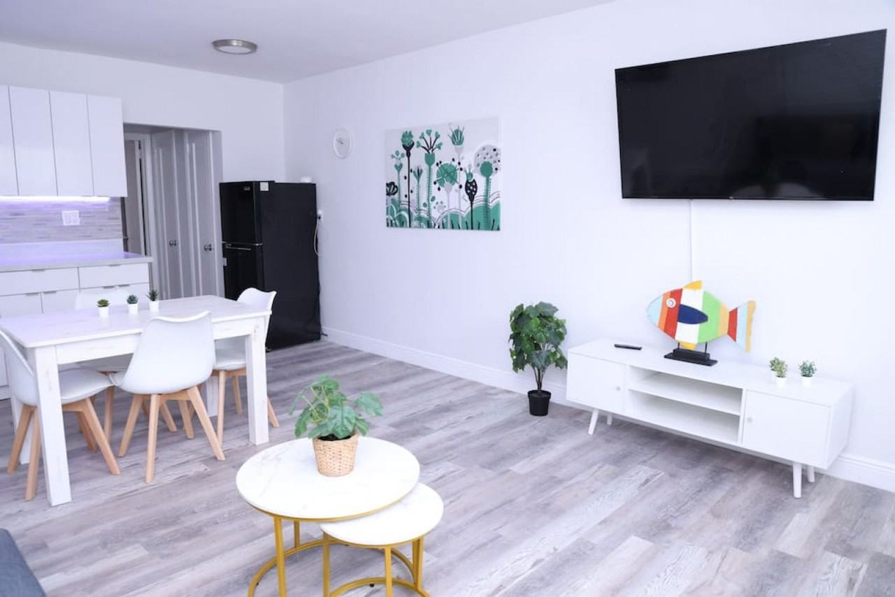 1109 Sw 37th Ave #1056521P - Photo 2 of 13