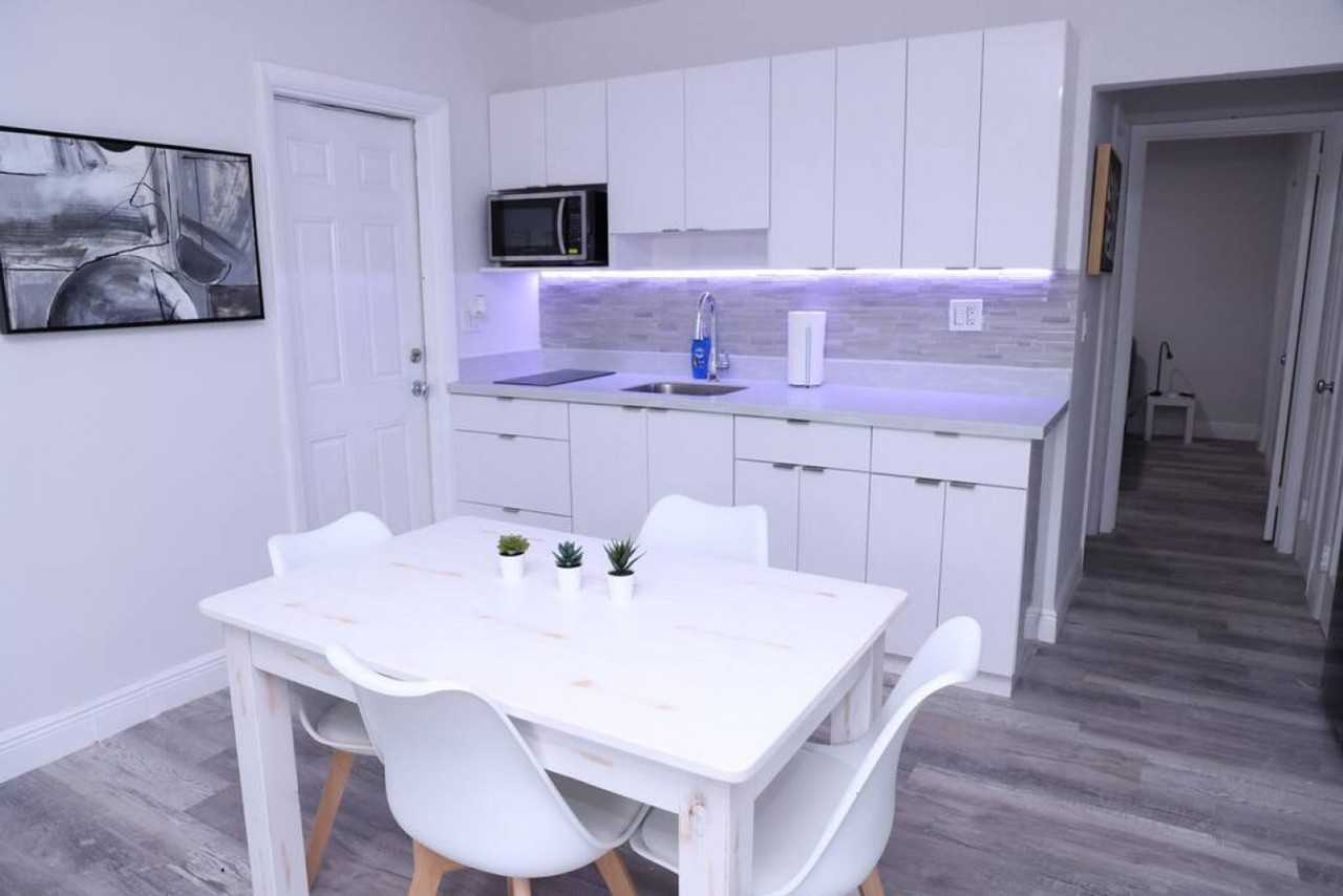 1109 Sw 37th Ave #1056521P - Photo 4 of 13