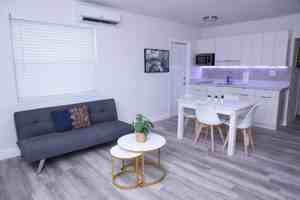featured image of 1109 Sw 37th Ave