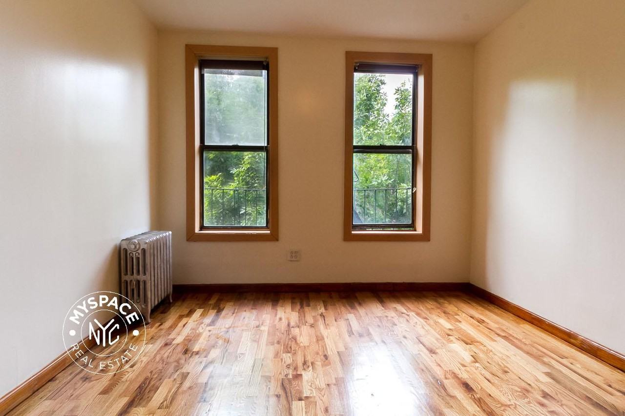 77 Division Ave #18 - Photo 5 of 7