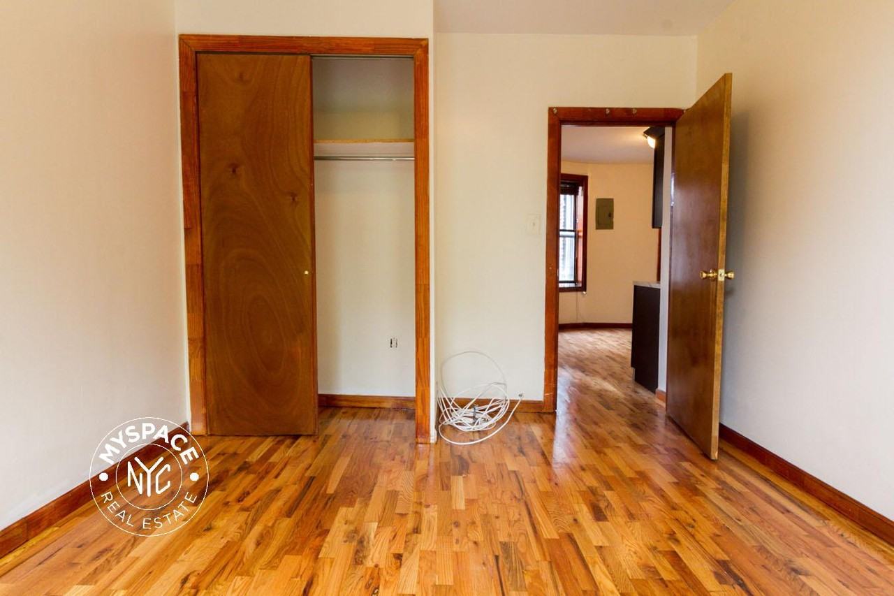 77 Division Ave #18 - Photo 6 of 7
