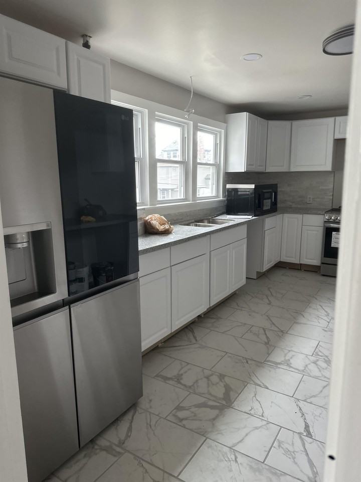 3518 Tracy Ave - Photo 7 of 32