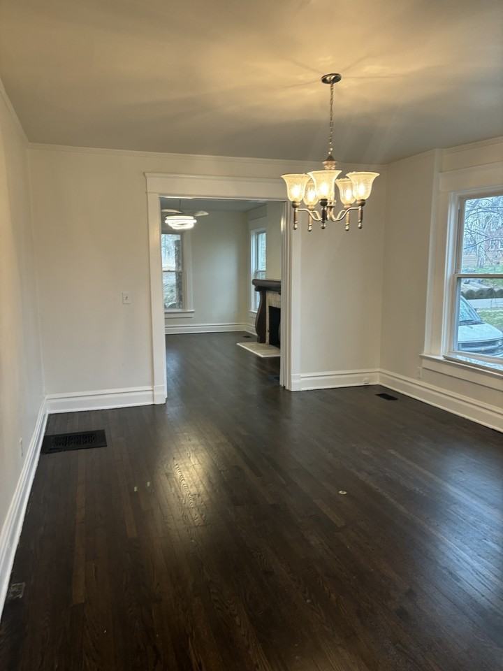 3518 Tracy Ave - Photo 4 of 32