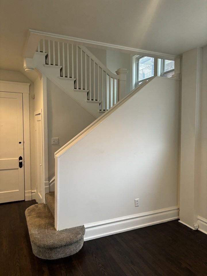 3518 Tracy Ave - Photo 4 of 32