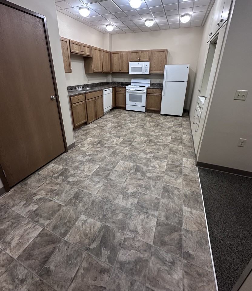 Madison Street Apartments - Photo 3 of 23