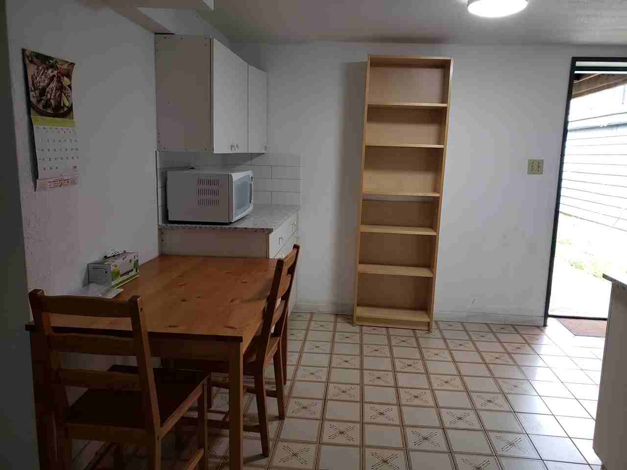 1595 Renfrew St - Photo 6 of 17