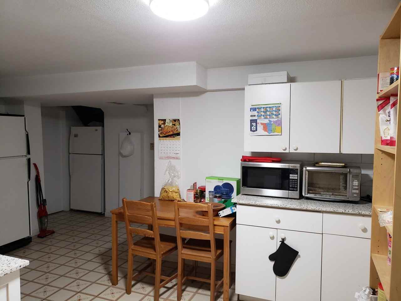 1595 Renfrew St - Photo 5 of 17