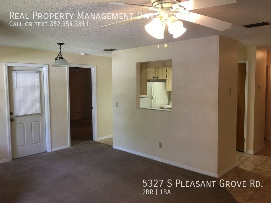 5327 S Pleasant Grove Rd - Photo 2 of 13