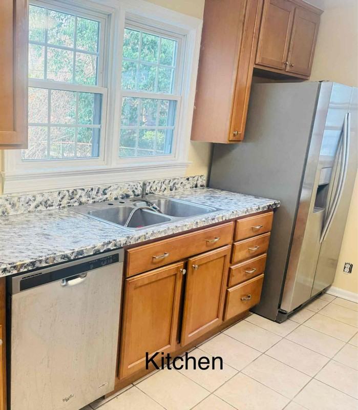 7709 Lambert Pl #1 - Photo 6 of 8