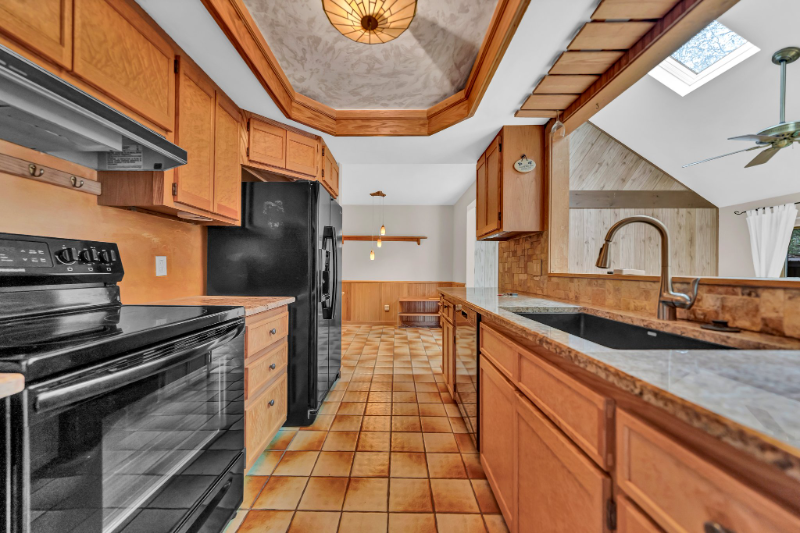 43 Aster Pl - Photo 2 of 20