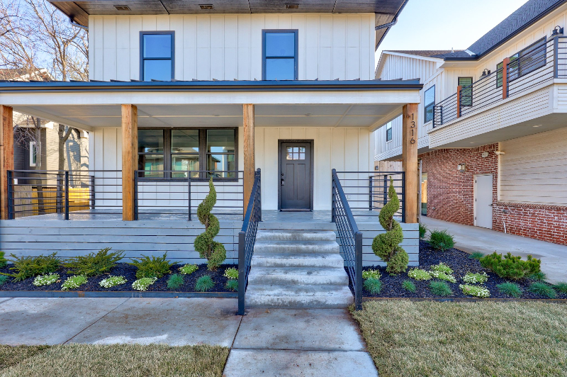 1316 Nw 16th St - Photo 2 of 19