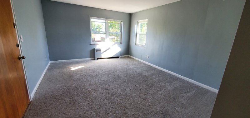 843 Delehanty Ct #4 - Photo 5 of 10