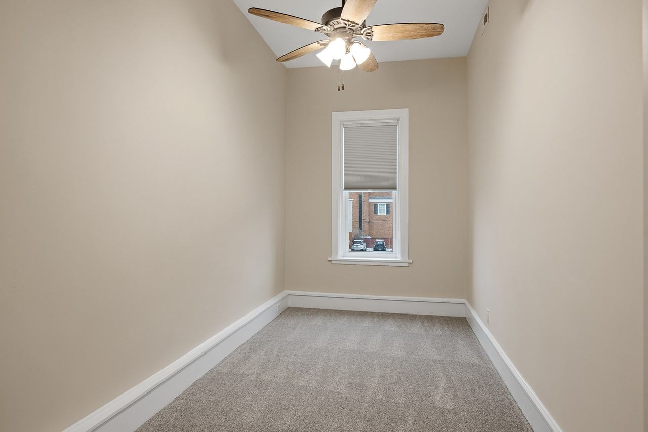 109 E 9th St #107A - Photo 2 of 8