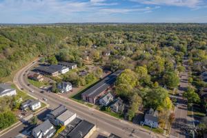 featured image of 417 Washington St