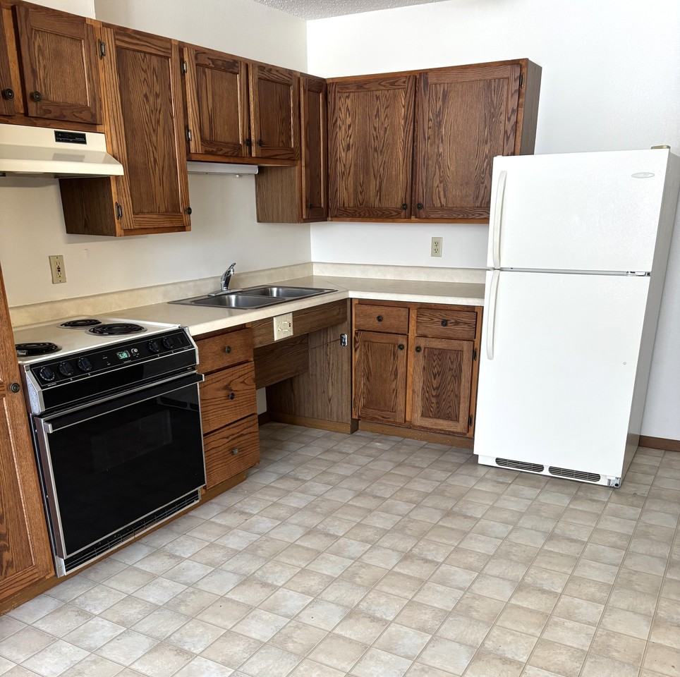 Silver Birch Apartments *Taking Applications for Wait List* - Photo 3 of 13