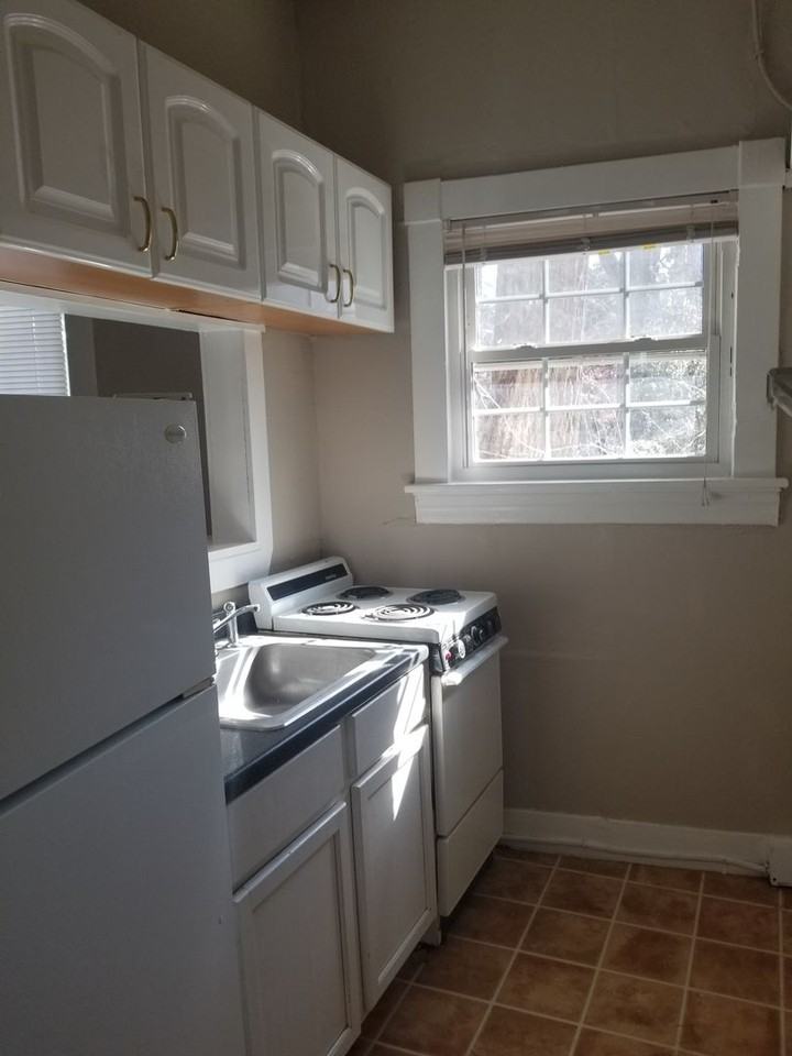 11 West Princeton Circle - Photo 3 of 20