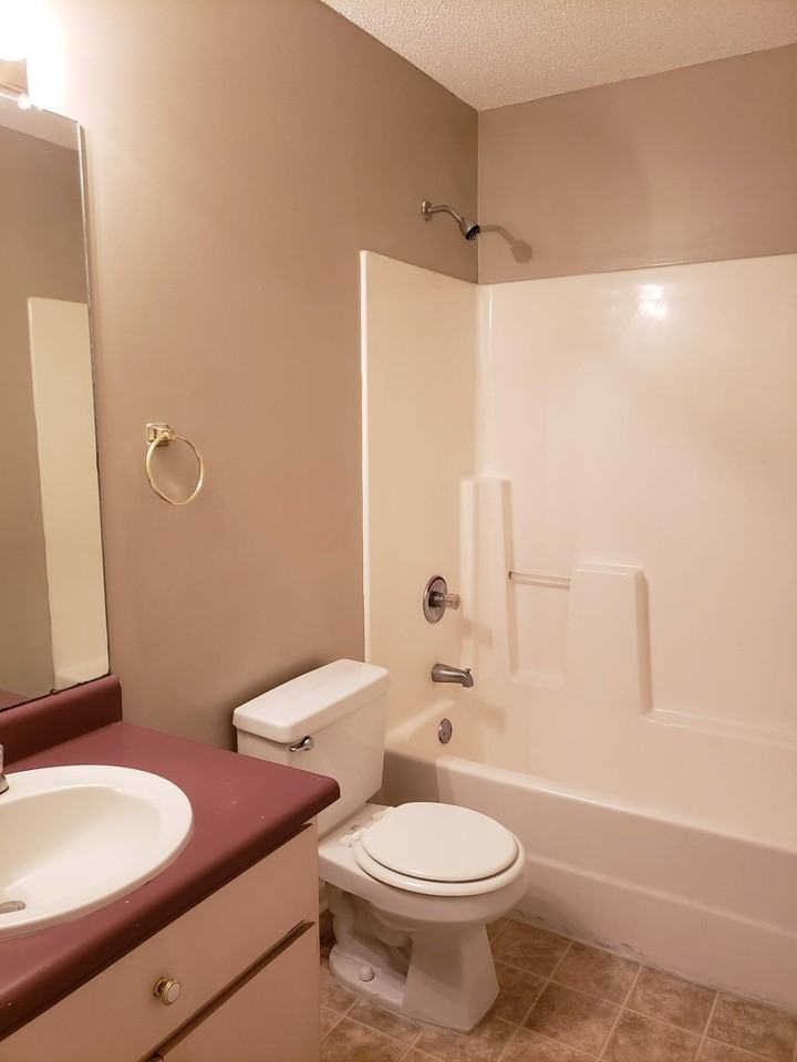 118 Town Park Dr - Photo 7 of 11