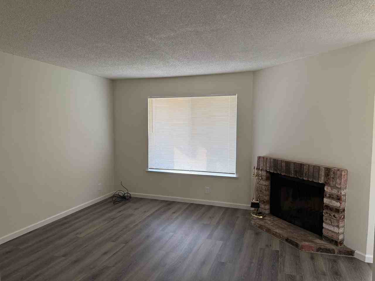 3523 Squirecreek Cir - Photo 2 of 16