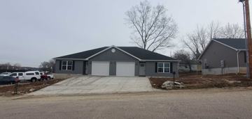 featured image of 2 Lost Pnes