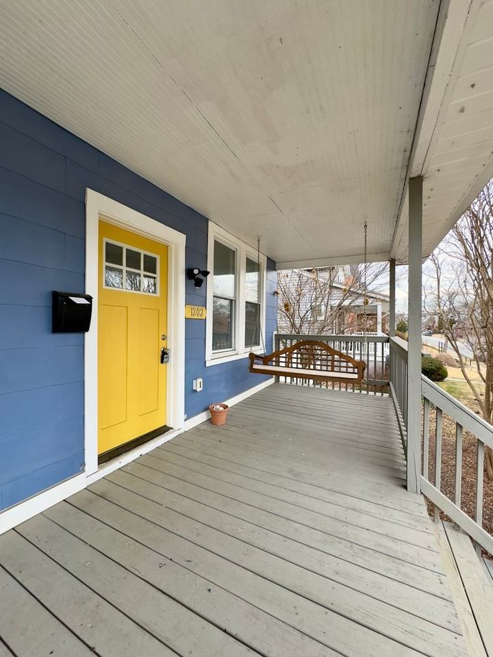 1202 Elm Ridge Ave - Photo 2 of 36