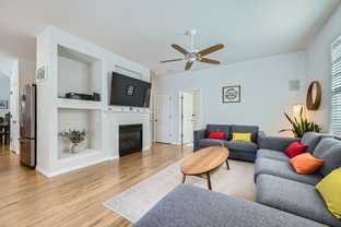 2524 Lexington St - Photo 1 of 1