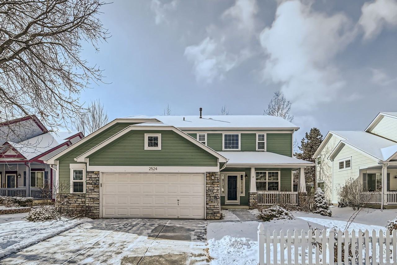 2524 Lexington St - Photo 5 of 35