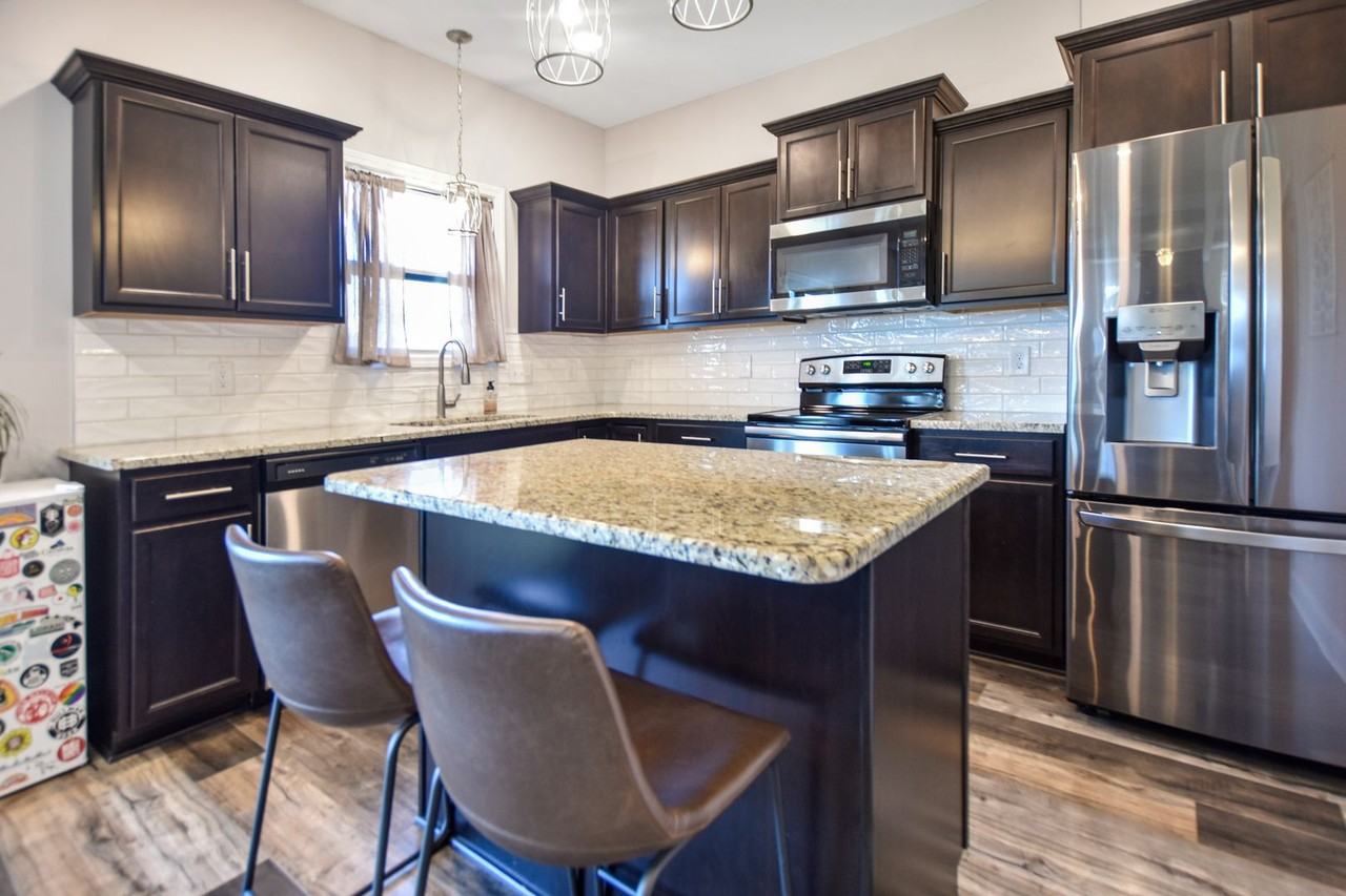 410 Andean Ct - Photo 5 of 17