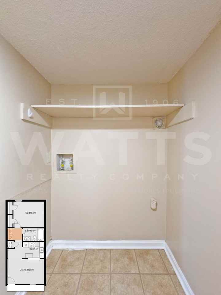 The Hillside Apartments - Photo 7 of 20