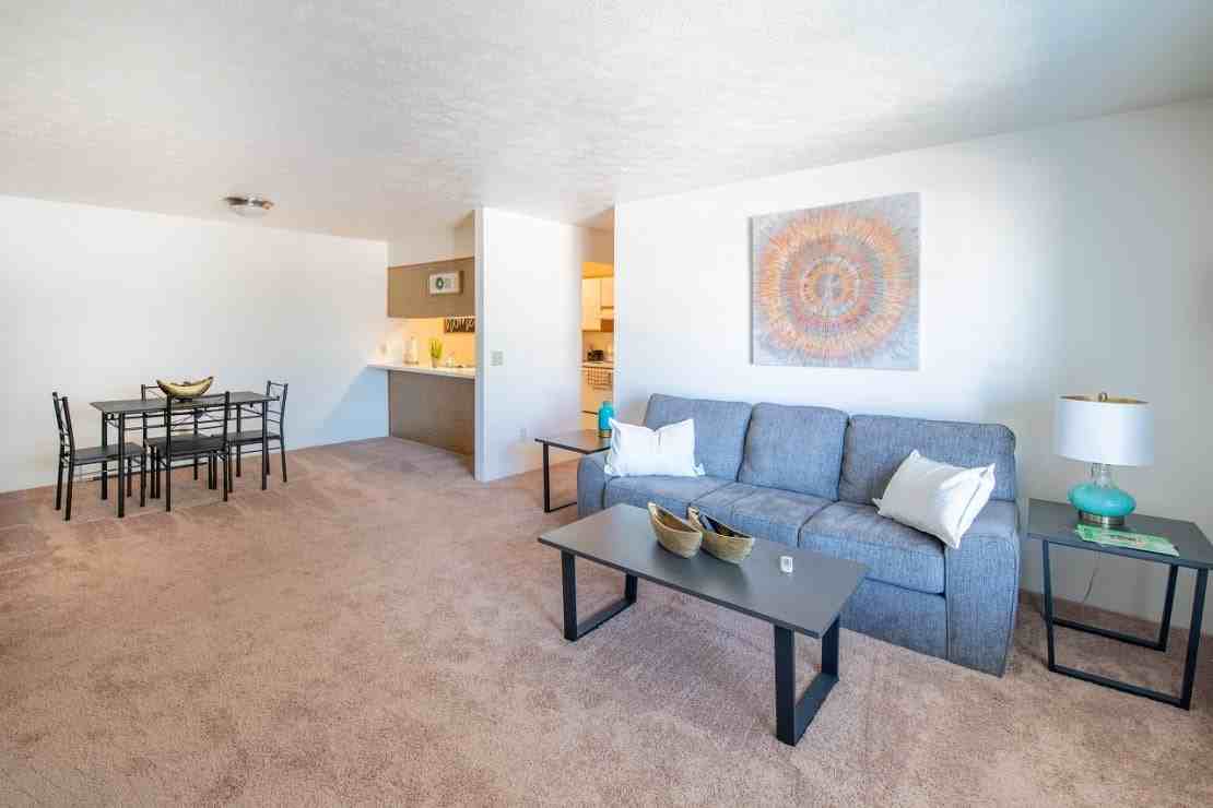 3100 S Winter St #B02 - Photo 6 of 9