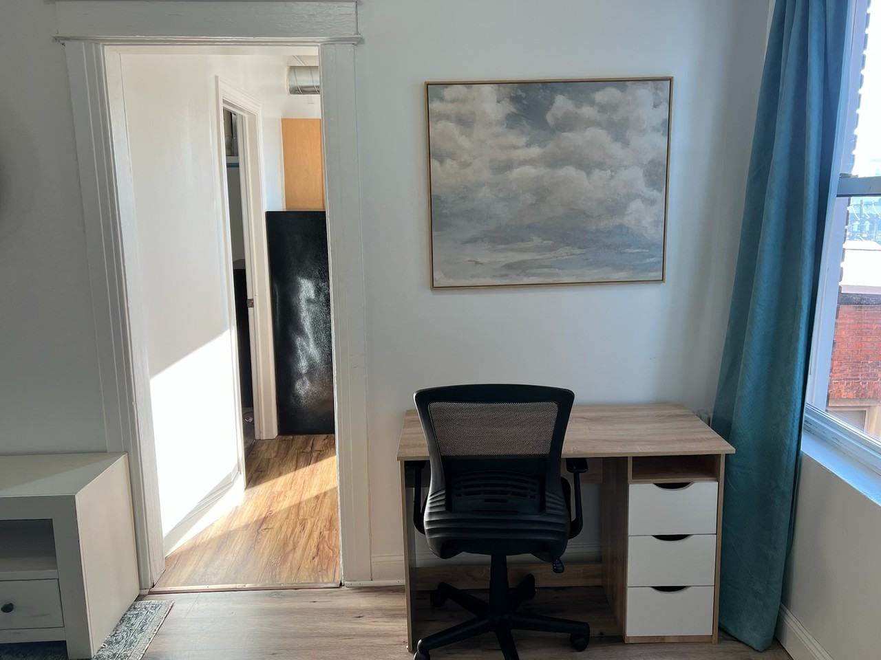 513 N State St #5 - Photo 2 of 10