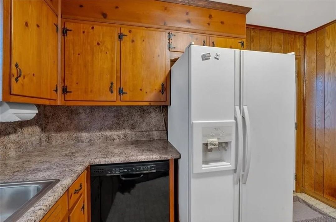 2361 Wakita Ct Se #1 - Photo 2 of 8