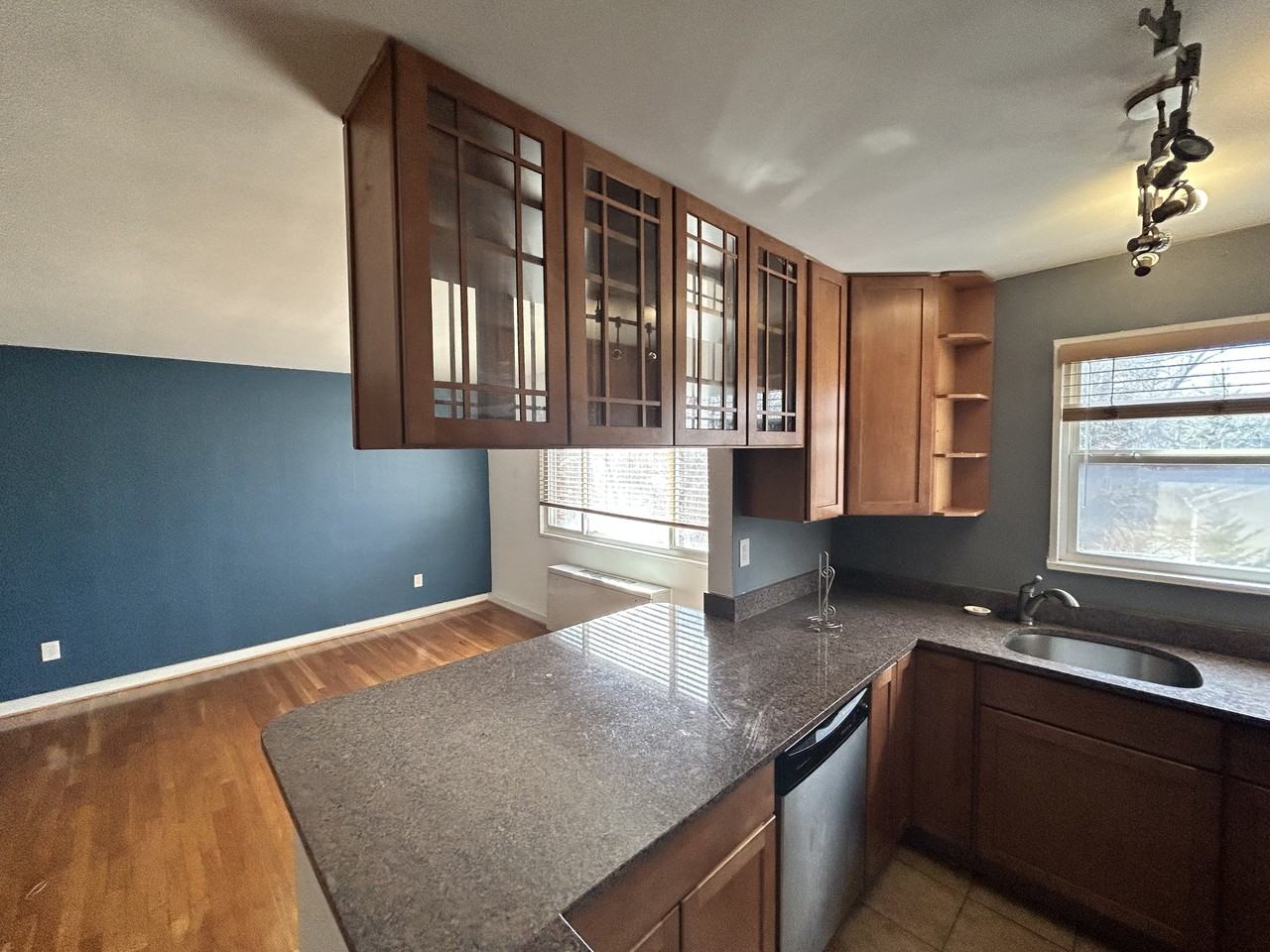 116 Lee Ave #412 - Photo 2 of 9