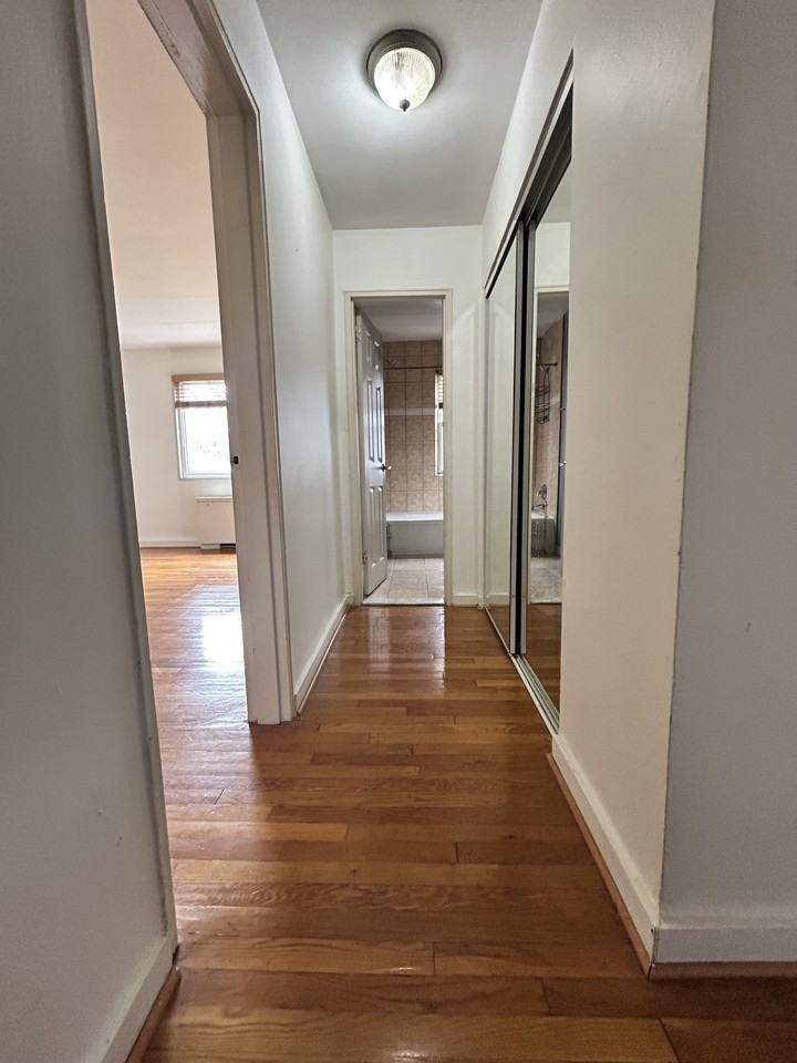 116 Lee Ave #412 - Photo 5 of 9