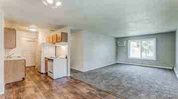 featured image of 1213 Gentry Ave N