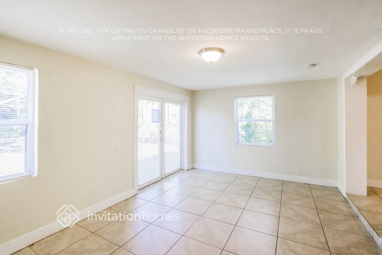 15760 Ne 14th Ct - Photo 4 of 17