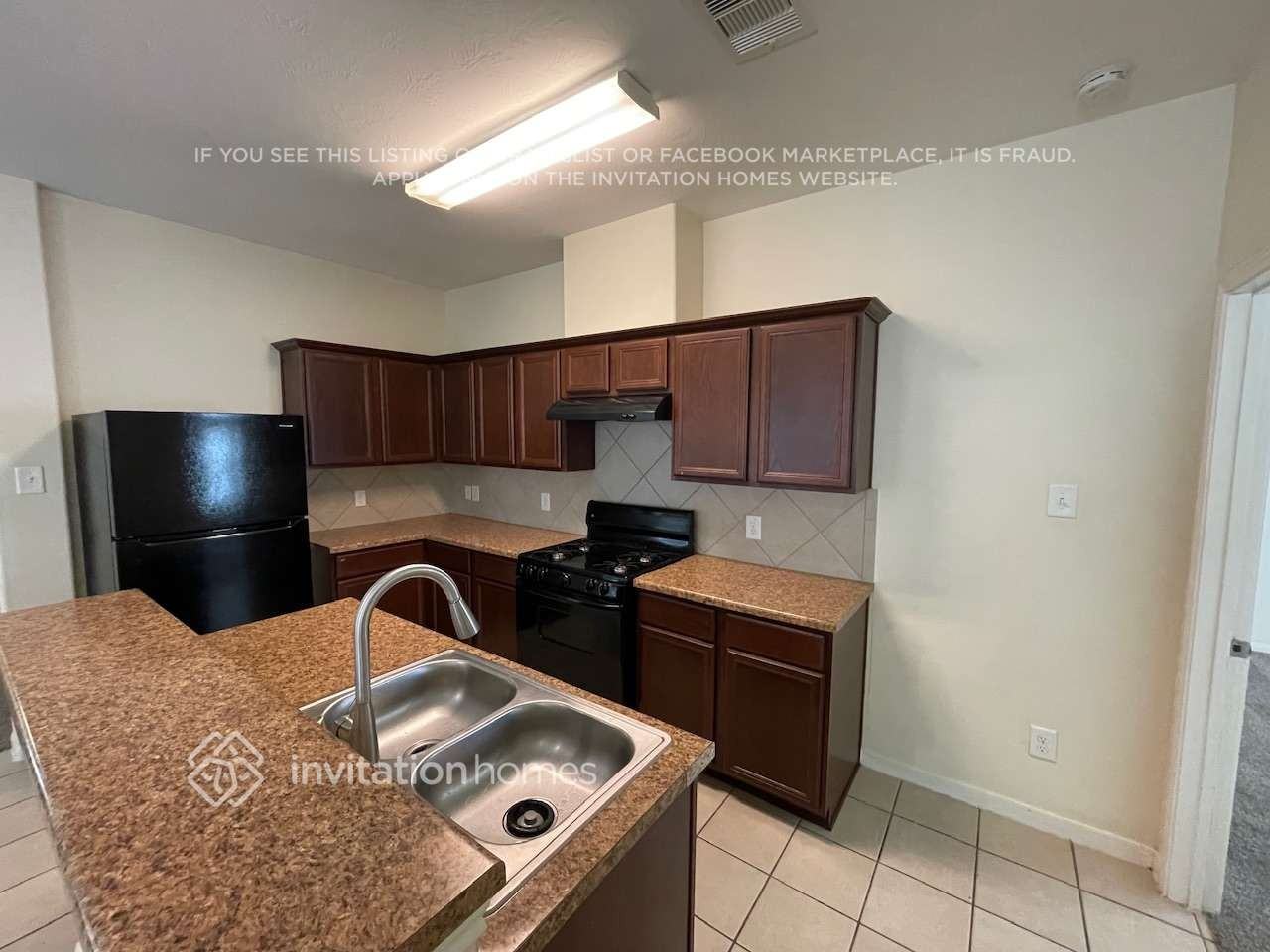 5907 Deep South Dr - Photo 5 of 14